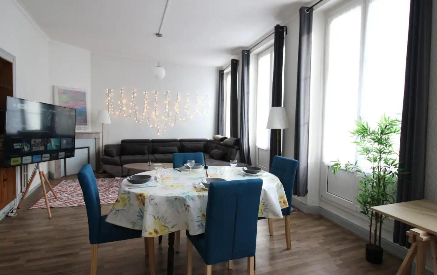 L'Amour De La Paix - Centre-Ville - Jardin - Proche Gare - Tv65"Primevideo - Ambiance Tres Chaleureuse - Parking Gratuit Sous-Video Surveillance Proche - Gere Par Presta-Zen'Services Verdun-sur-Meuse Phòng bức ảnh